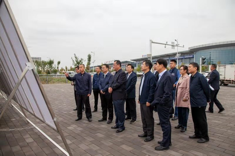 2019.1014市人大常委會(huì)視察清潔取暖和水污染防治工作暨聯(lián)系代表征求意見(jiàn)活動(dòng)1.jpg