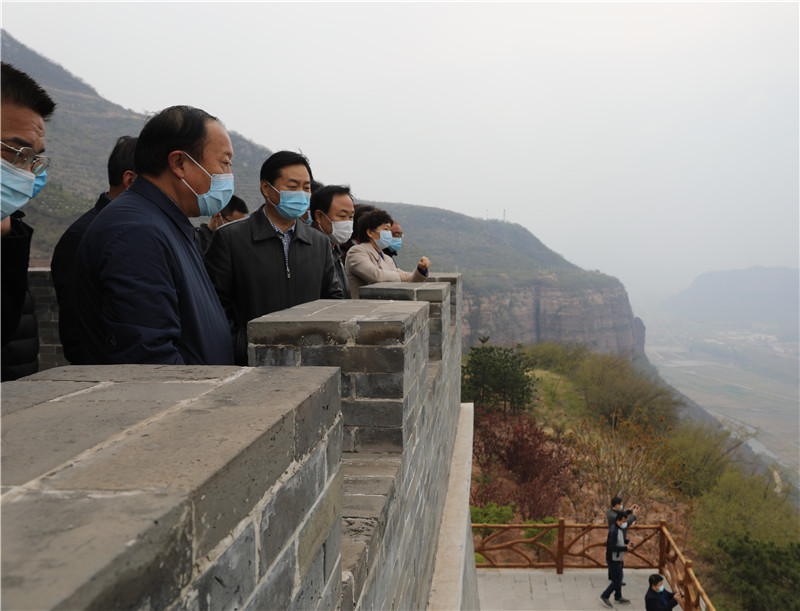 2020.0409崔永斌專題調(diào)研太行紅河谷大地景觀規(guī)劃建設(shè)情況1.jpg