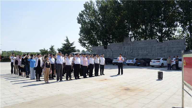 2019.0705市人大常委會機關集中開展主題黨日活動1.jpg