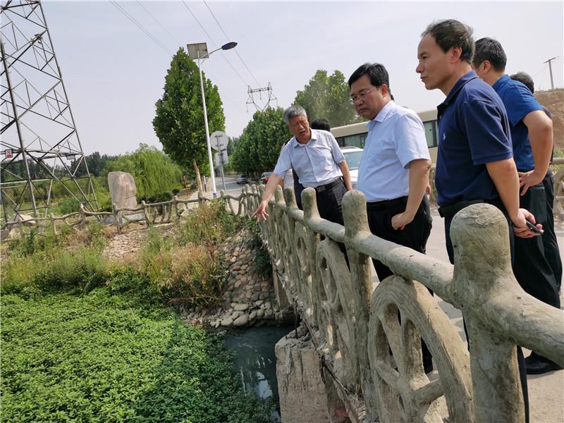 2020.0610李文海到冀南新區(qū)峰峰礦區(qū)巡查牤牛河3.jpg